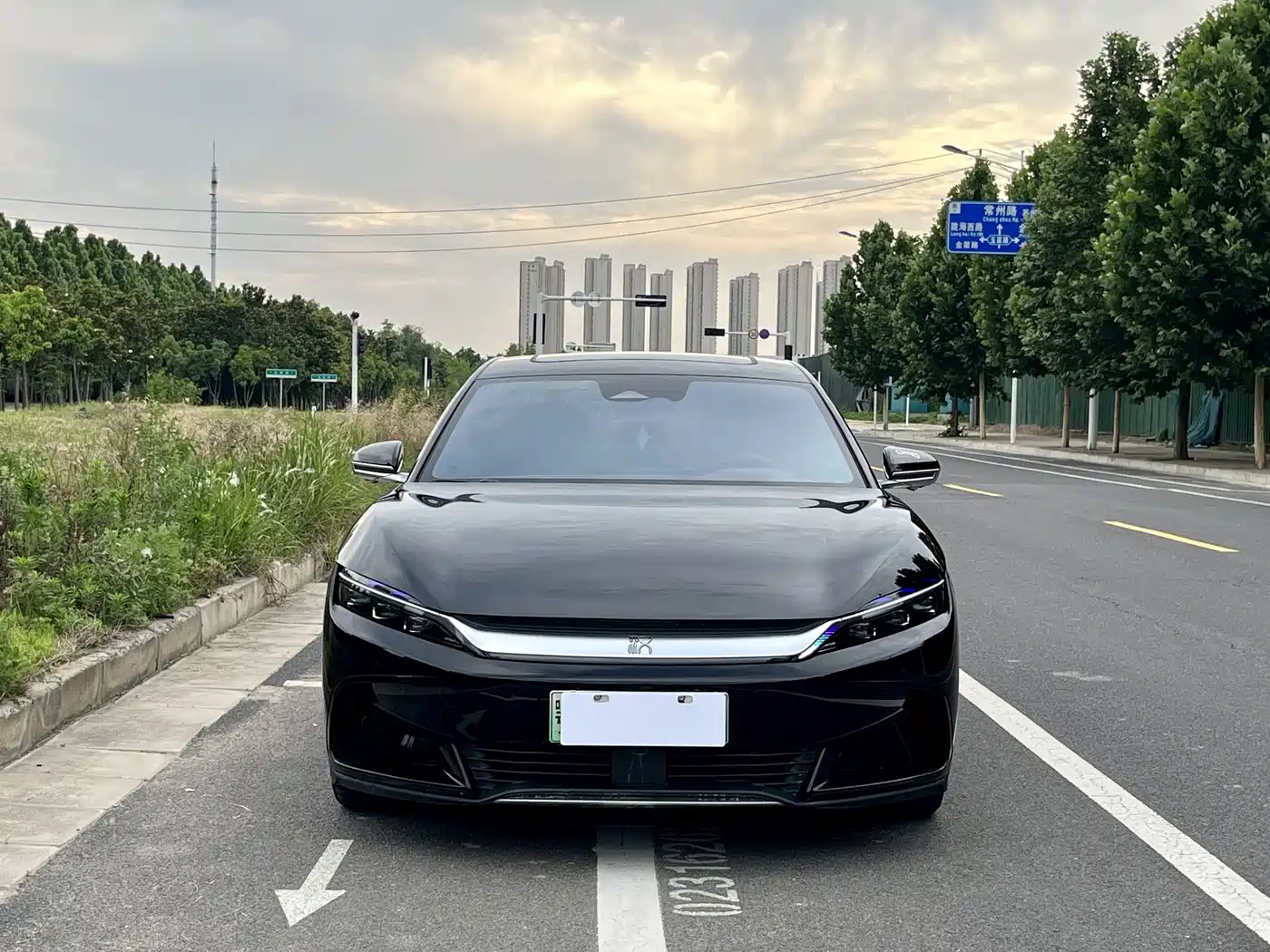 BYD Han 2023 EV Champion Edition 605KM FWD Premium фото 2