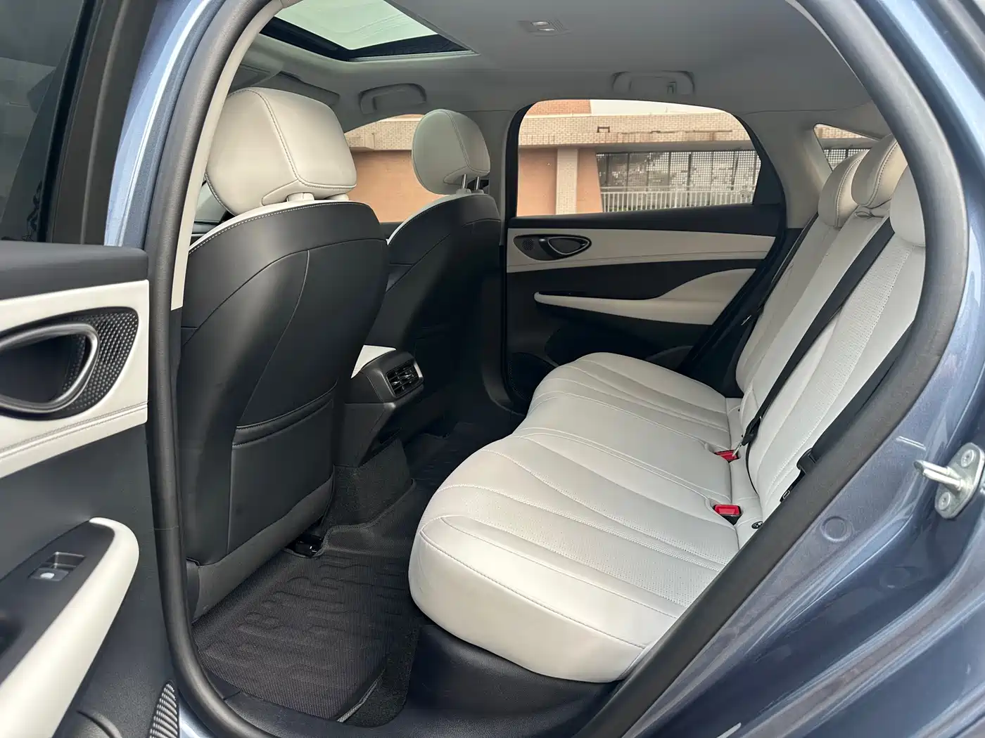 BYD Hai Bao 05 DM-i 2025 DM-i Smart Driving Edition 120KM Flagship фото 11