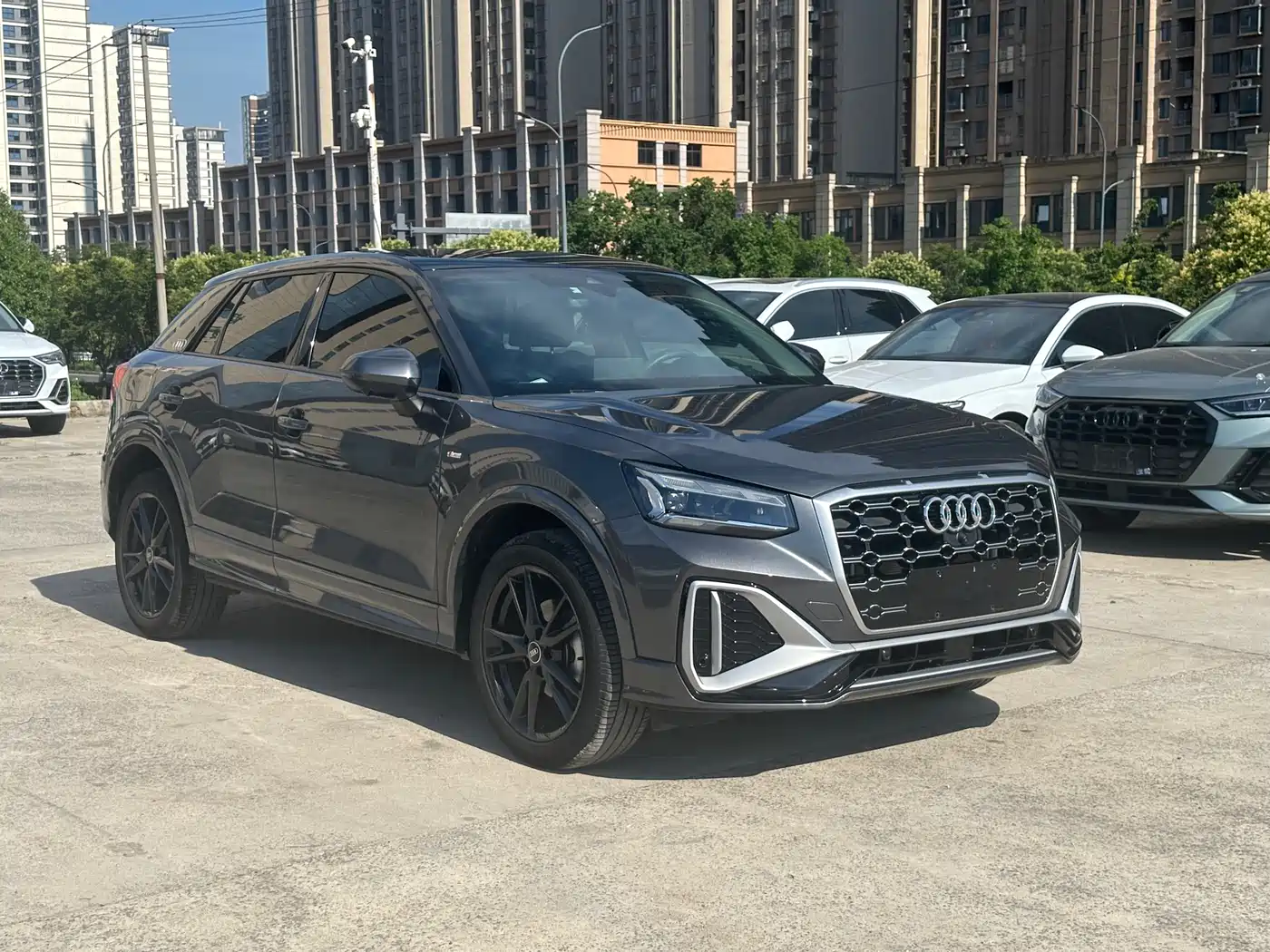 Audi Q2L 2022 35 TFSI Progressive Dynamic фото 3