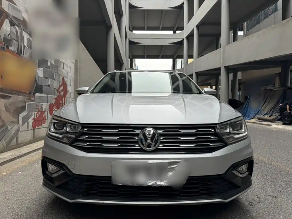 2019 Volkswagen C-TREK