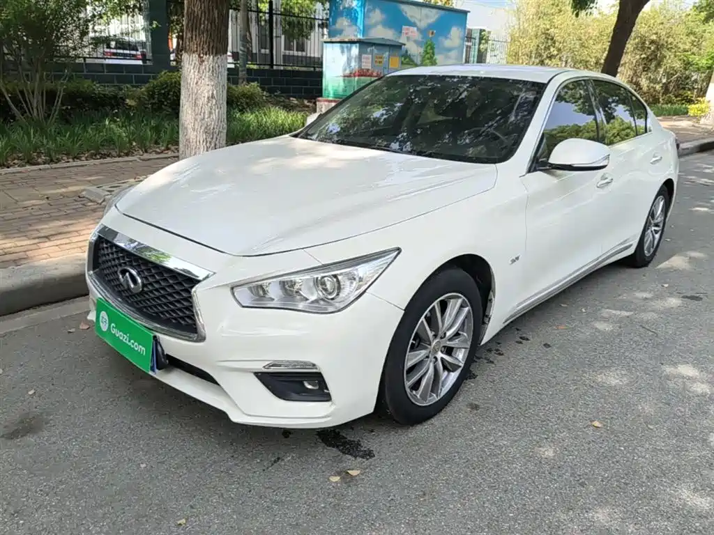 Infiniti Q50L 2022 2.0T Comfort Edition