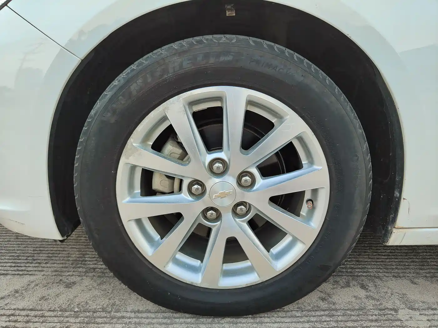 Chevrolet Malibu 2013 2.0L Automatic Luxury Edition фото 15