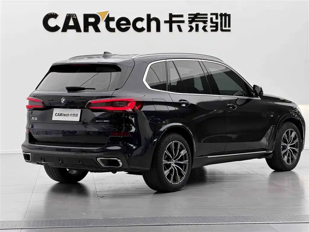 BMW X5 (Import) 2020 xDrive30i M Sport Package фото 4