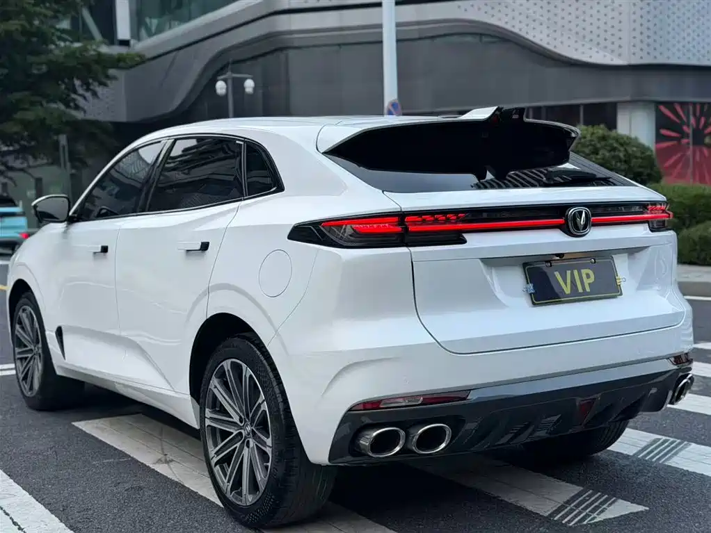 CHANGAN UNI-K