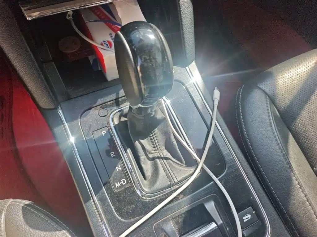 Subaru Legacy 2016 2.5i AWD Glory Edition фото 9