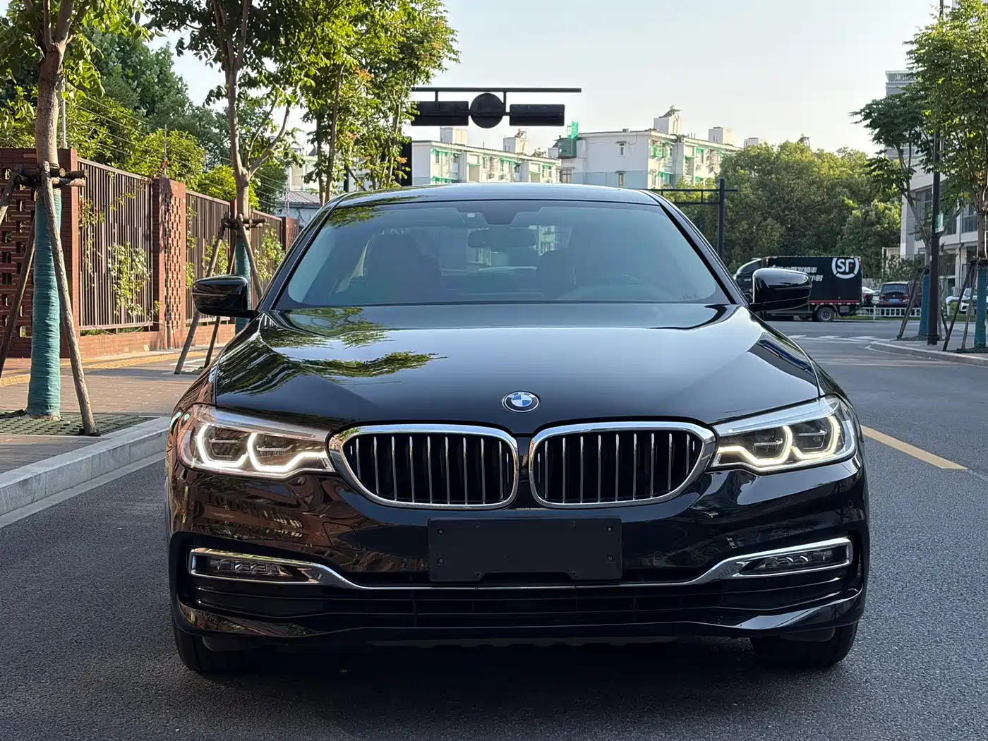 BMW 5 Series 2018 Facelift 530Li Exclusive Luxury Package фото 2