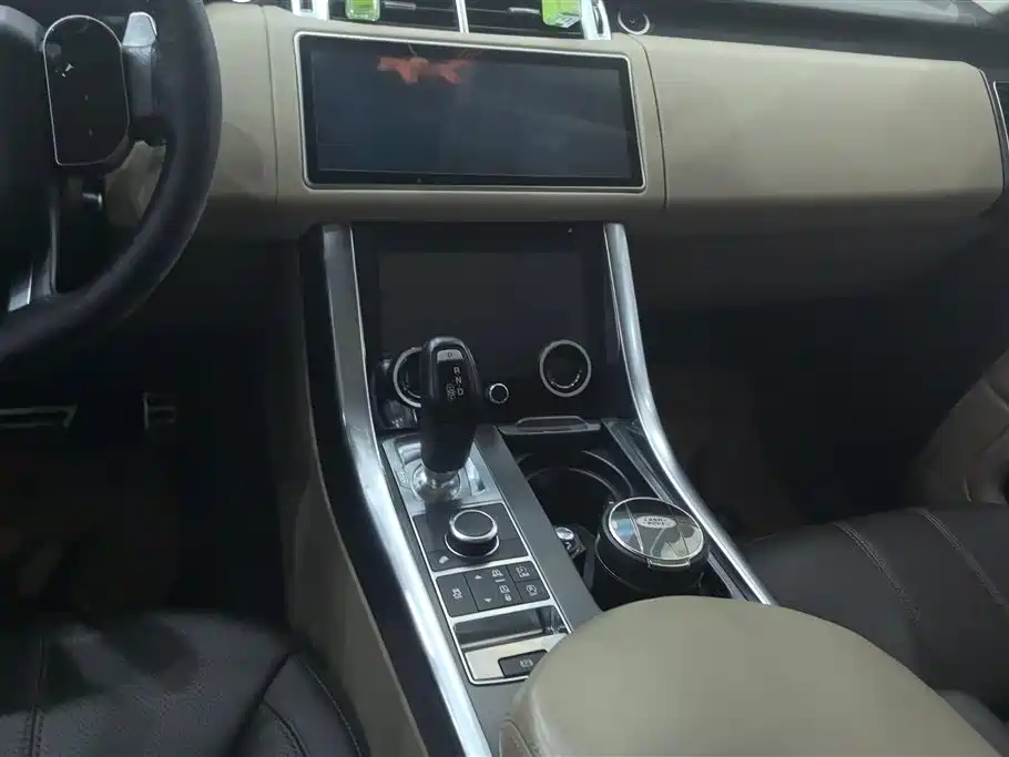 Land Rover Range Rover Sport 2016 Model 3.0 SC V6 HSE DYNAMIC фото 16