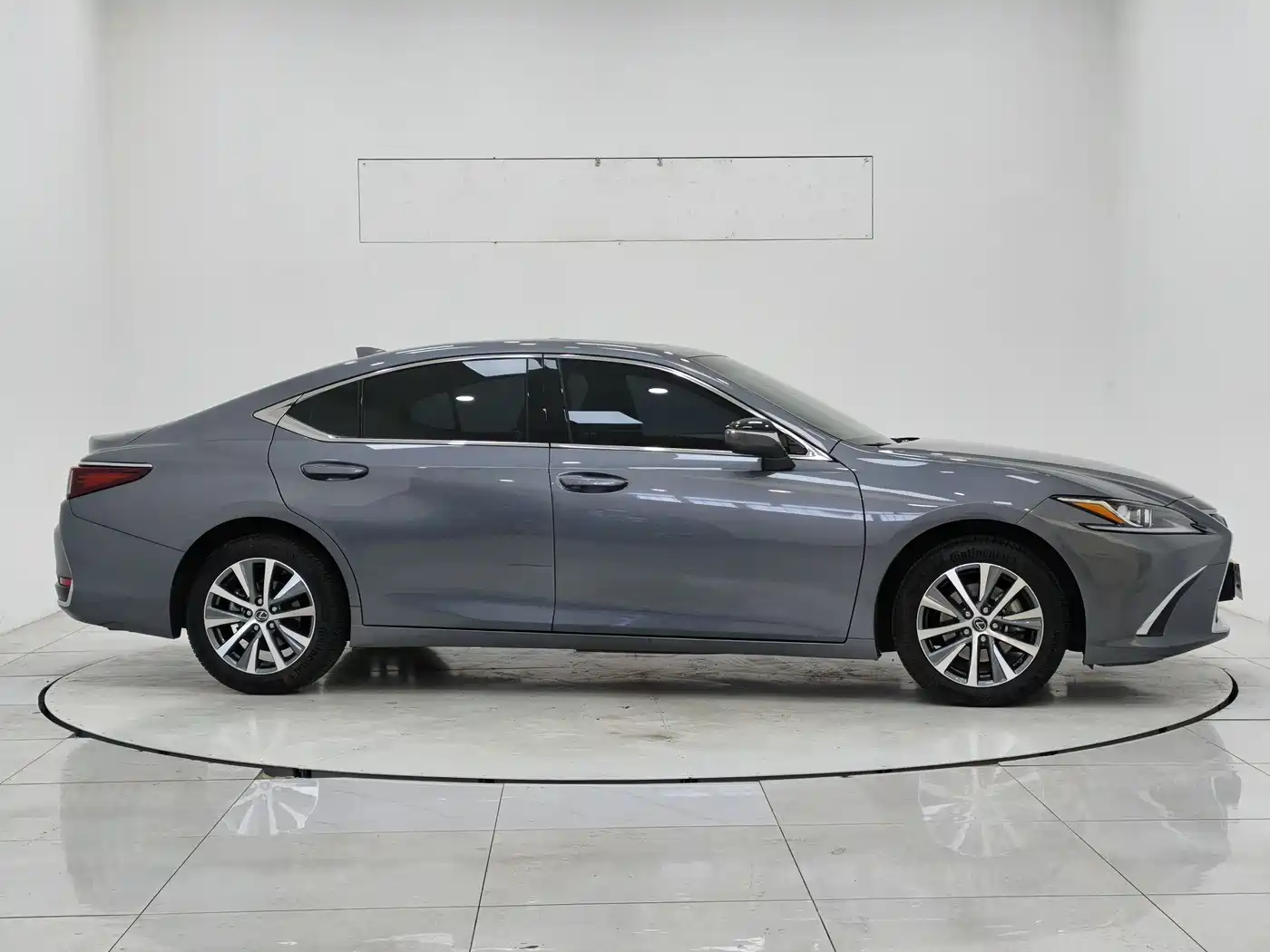 Lexus ES 2020 200 Luxury фото 5