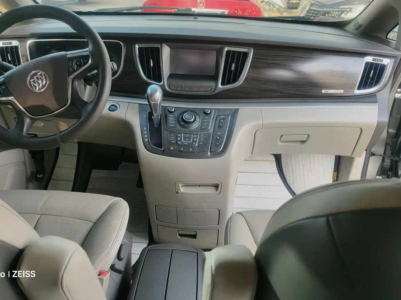Buick GL8 2013 3.0L XT Luxury Business Flagship Edition фото 10
