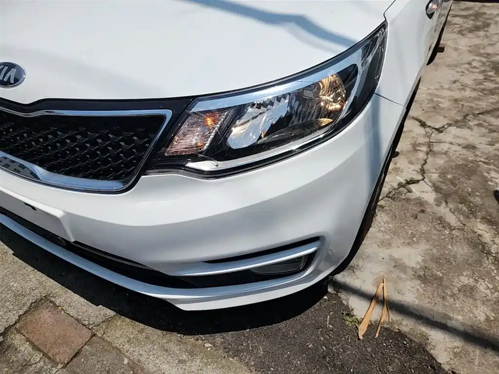 Kia K2 2015 Sedan 1.4L AT GLS фото 24