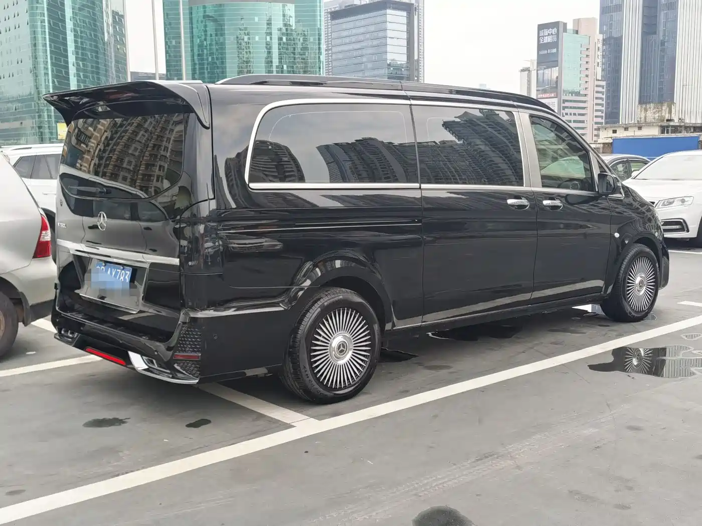 Mercedes-Benz Vito 2021 2.0T Business Edition 7-seater фото 18