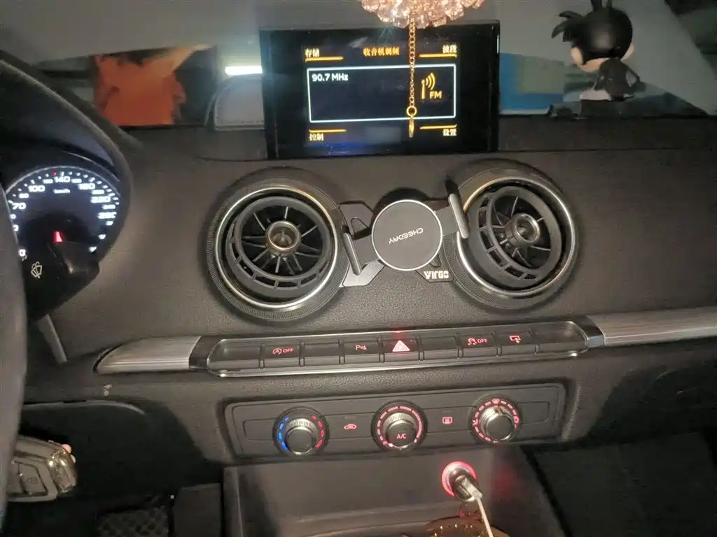 Audi A3 2016 Limousine 35 TFSI Leadership фото 6