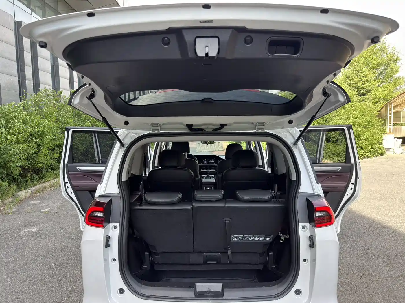 GAC Trumpchi Trumpchi M6 2021 PRO 270T Automatic Luxury Edition фото 12