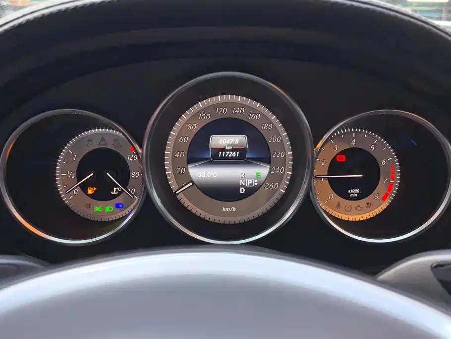 Mercedes-Benz CLS 2012 CLS 300 CGI фото 14