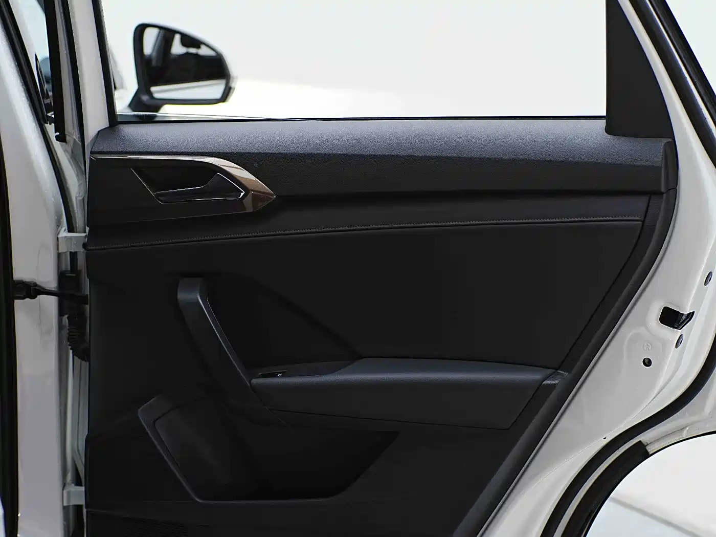 Volkswagen Tharu 2021 280TSI 2WD Luxury Plus фото 17