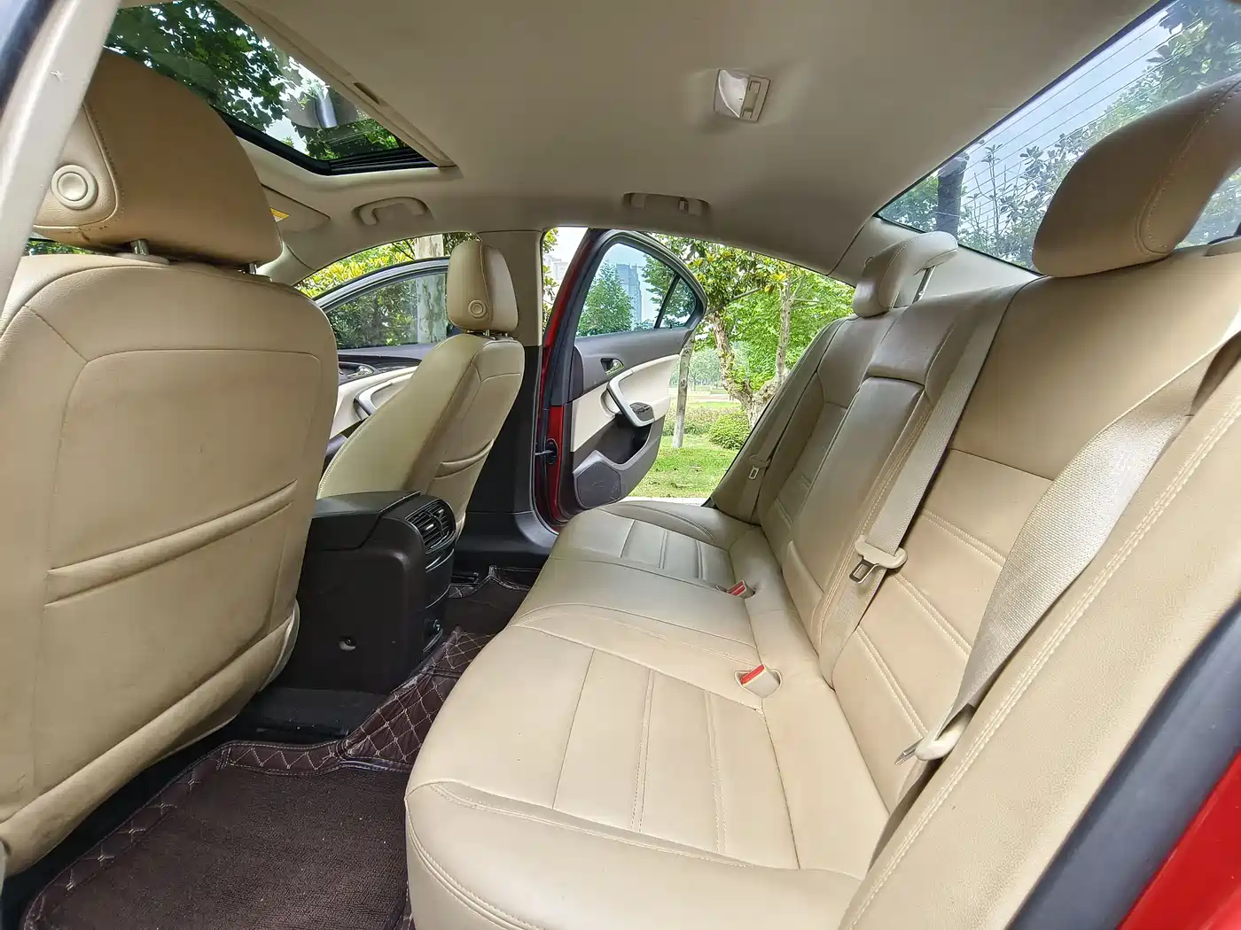 Buick Regal 2015 2.0L Leading Fashion Model фото 6