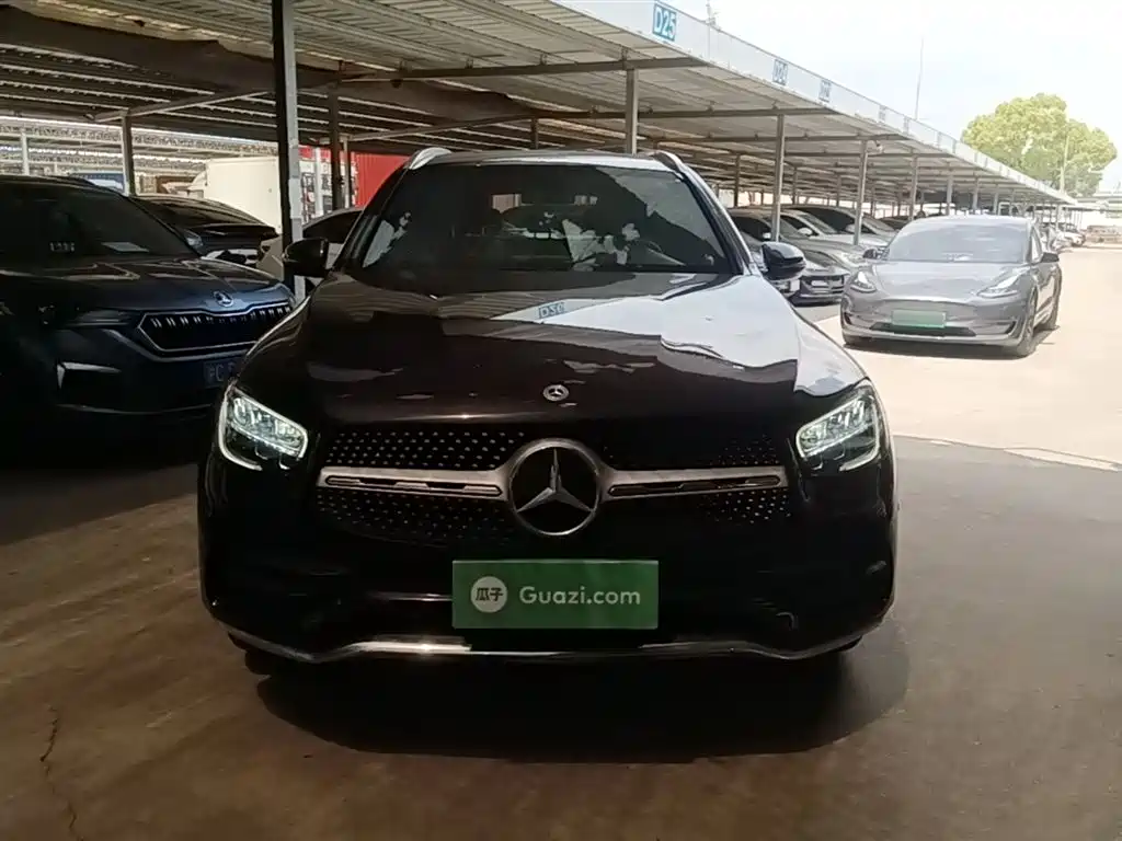 Mercedes-Benz GLC 2022 Facelift II GLC 260 L 4MATIC Luxury фото 3