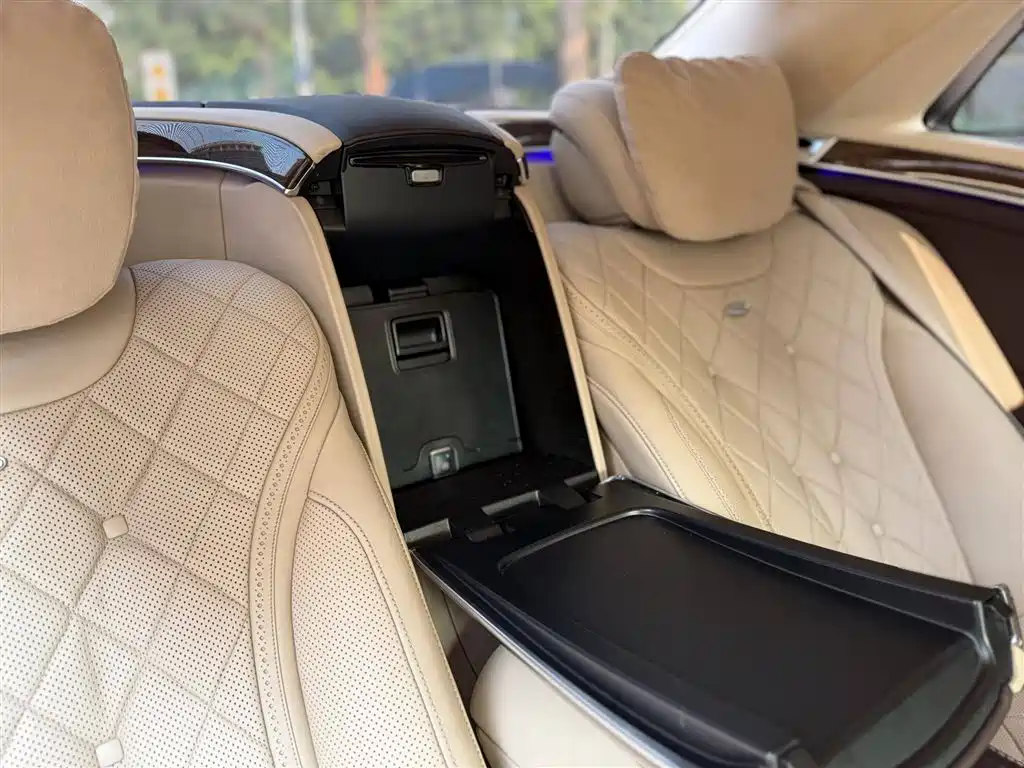 Mercedes-Benz Maybach S-Class 2015 S 600 фото 8
