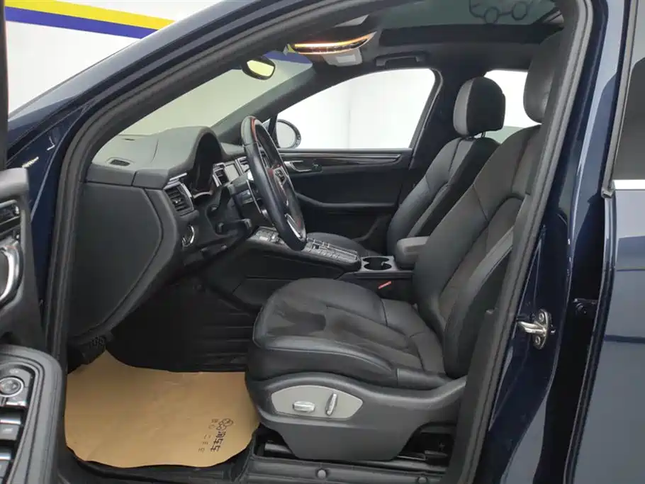Porsche Macan 2016 Macan S 3.0T фото 9