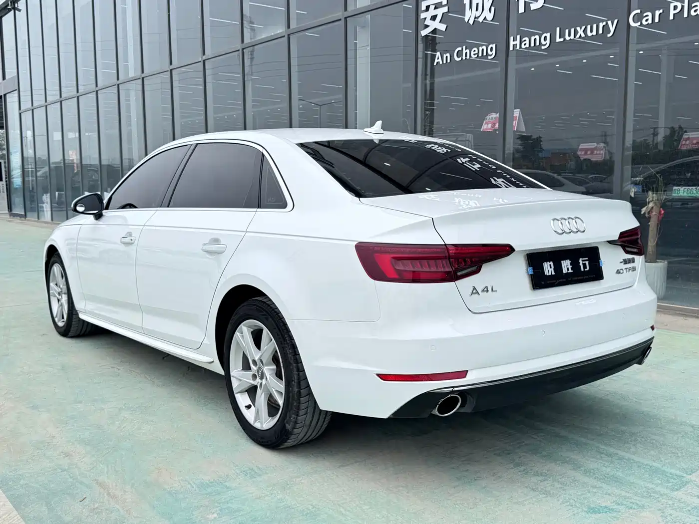 Audi A4L 2018 30th Anniversary 40 TFSI Progressive фото 5