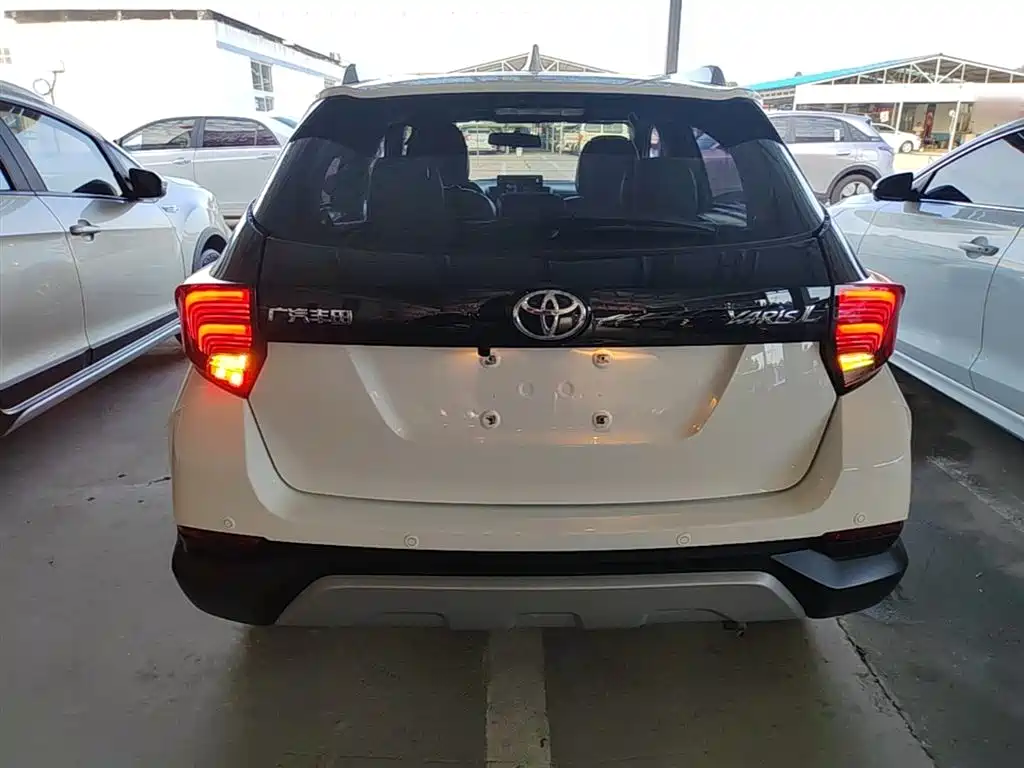 Toyota YARiS L Zhi Xuan 2022 Zhi Xuan X 1.5L CVT Leading PLUS Edition фото 6