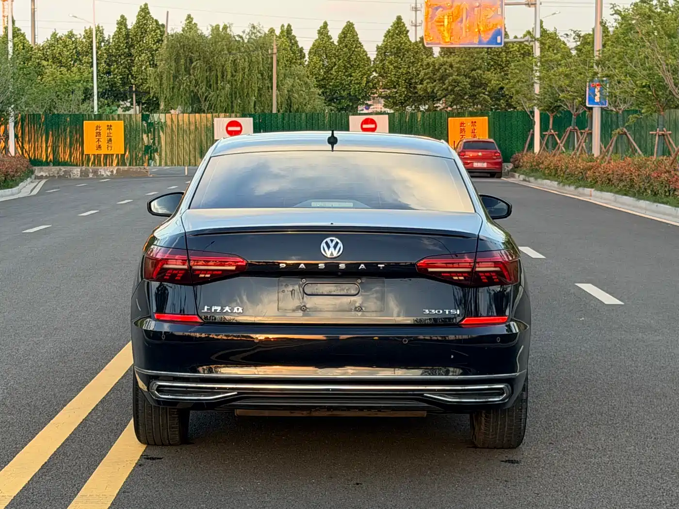 Volkswagen Passat 2019 330TSI Elite Version China VI фото 8