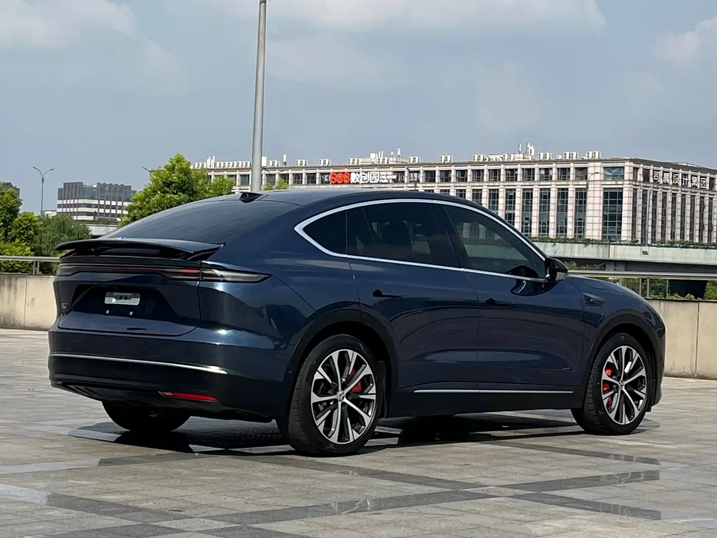 2024 NIO EC7