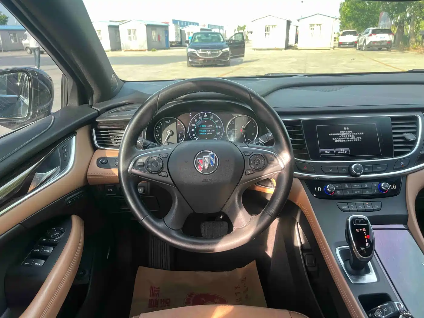 Buick LaCrosse 2016 Model 28T Luxury фото 9