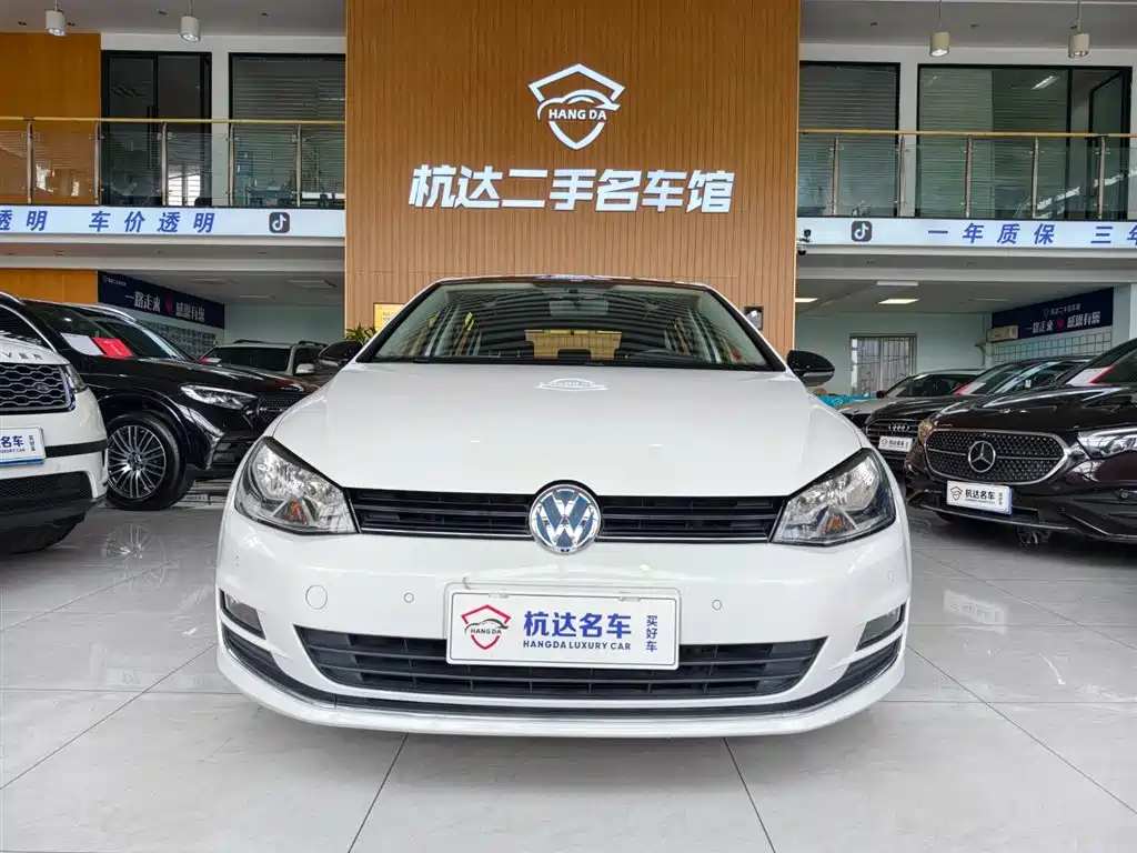 Volkswagen Golf 2017 230TSI Auto Comfort Millionth Anniversary Edition фото 2