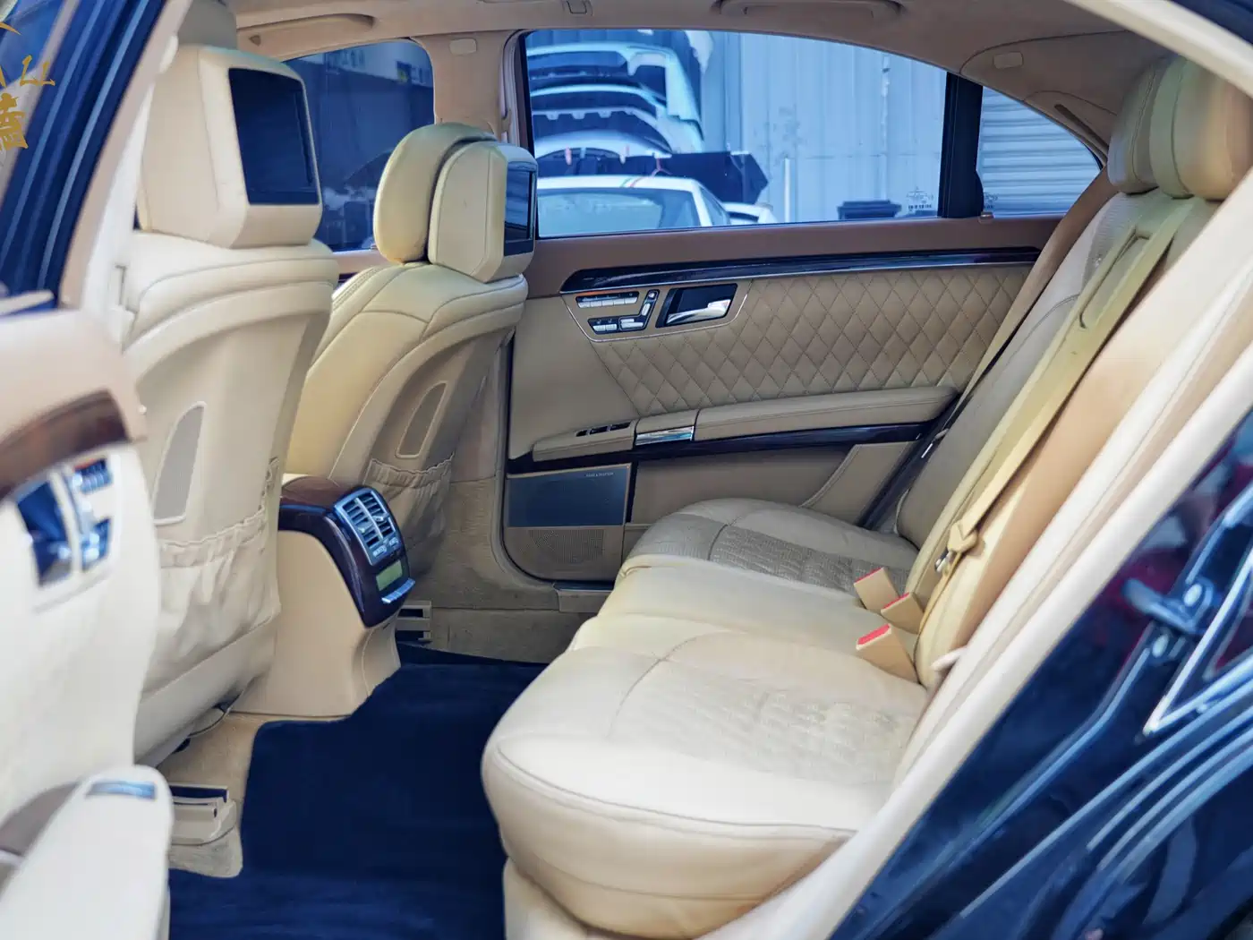 Mercedes-Benz S-Class AMG 2010 AMG S 65 фото 11