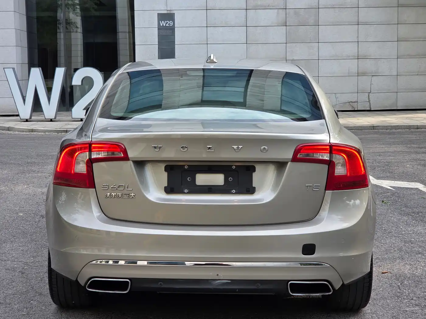 Фото 3 - Volvo S60