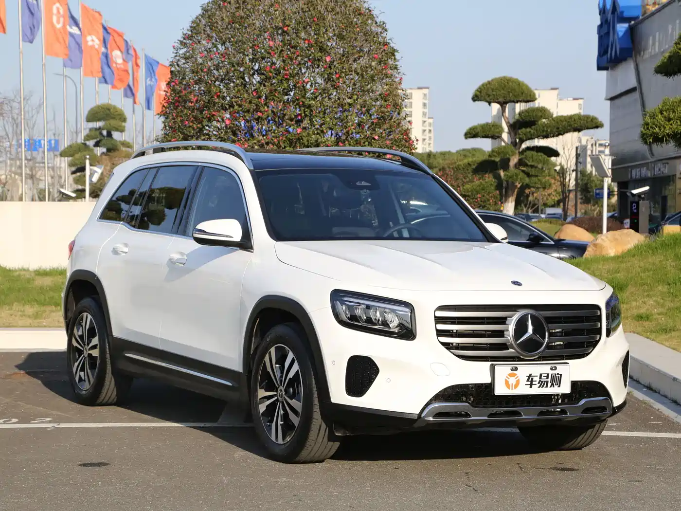Mercedes-Benz GLB 2024 Facelift GLB 200 Dynamic фото 3