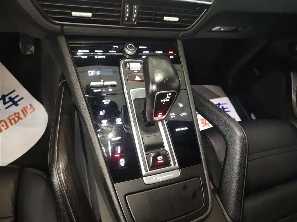 Porsche Cayenne 2018 Cayenne 3.0T фото 10