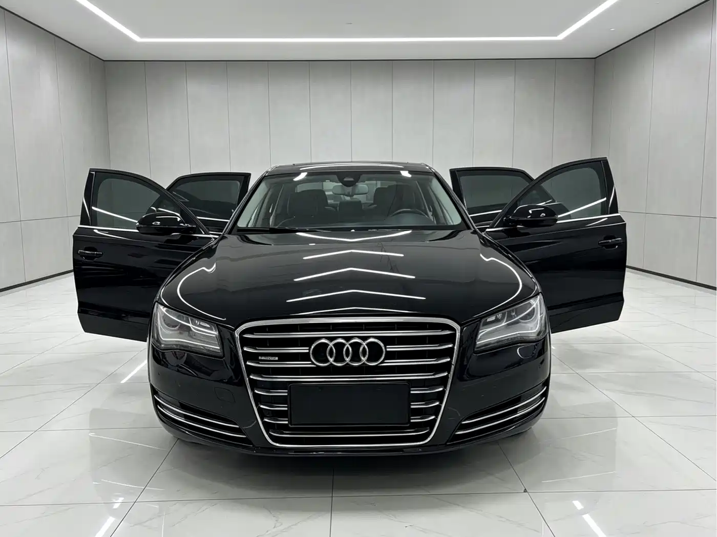 Audi A8 2011 A8L 3.0 TFSI quattro Comfort (245kW)