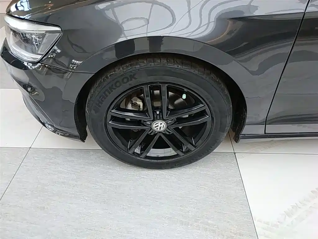 Volkswagen Lamando 2021 280TSI DSG Comfort Edition фото 23