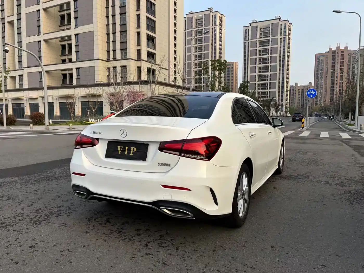 Mercedes-Benz A-Class 2023 A 200 L Fashion фото 16