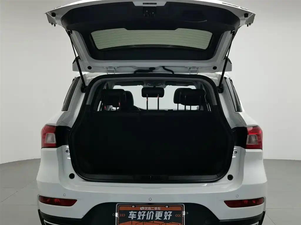 GAC Trumpchi Trumpchi GS4 2016 235T Manual Luxury Edition фото 16