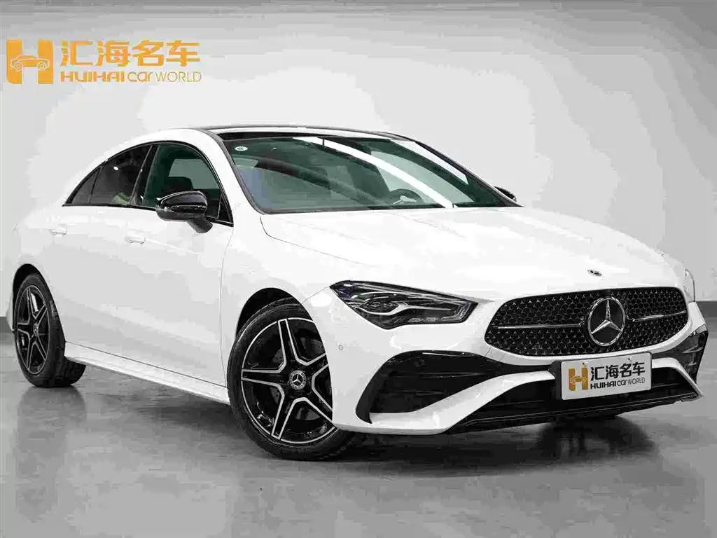 صورة 3 - Mercedes-Benz CLA (Import)