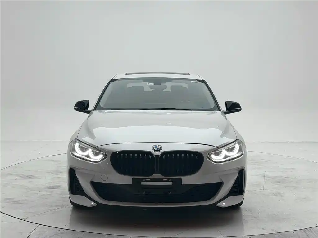 BMW 1 Series 2021 Facelift 120i M Sport Shadow Edition фото 2