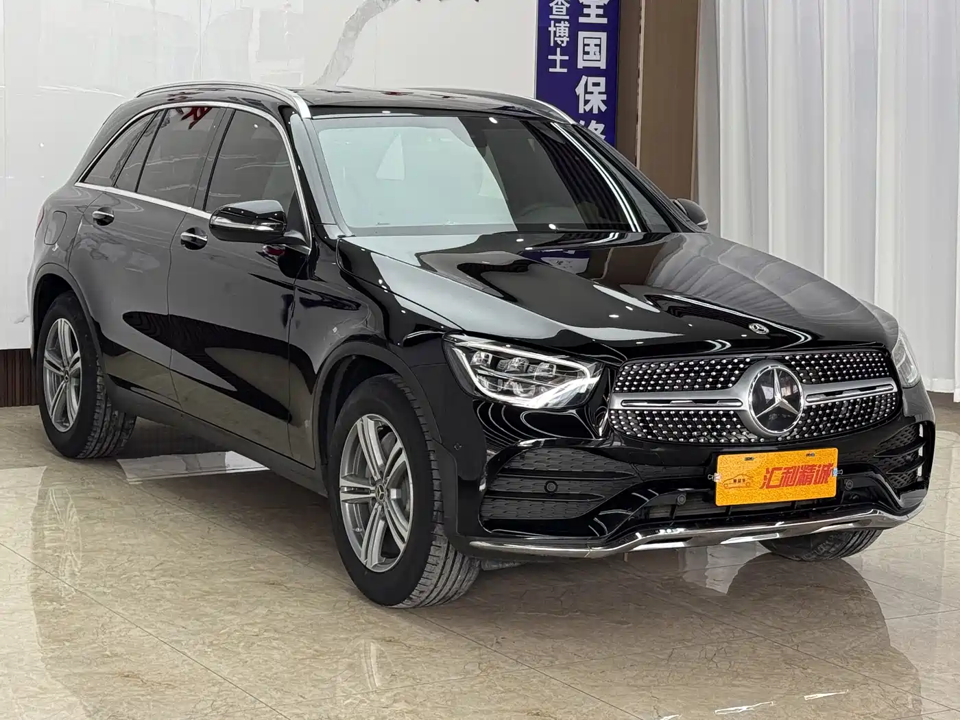 Mercedes-Benz GLC 2020 GLC 260 L 4MATIC Luxury фото 3