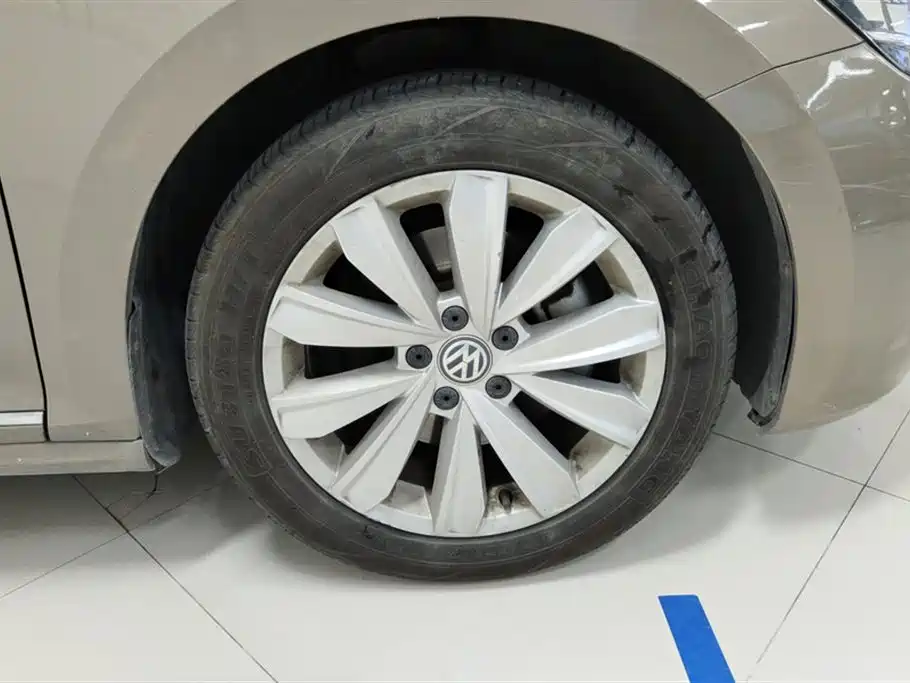 Volkswagen Passat 2020 330TSI Elite Edition China VI фото 6