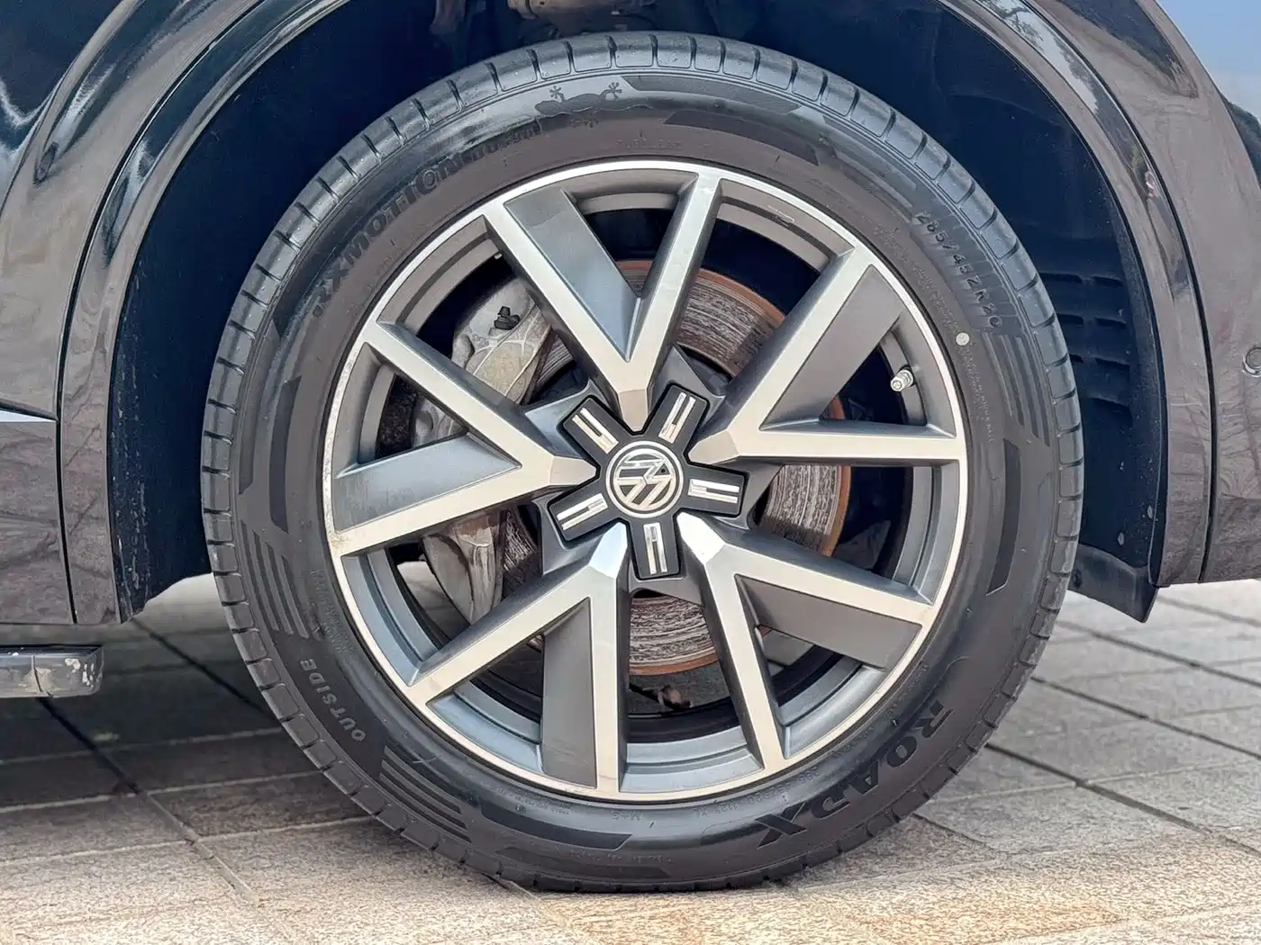 Volkswagen Touareg 2019 3.0TSI Sharp Edge Edition China VI фото 7