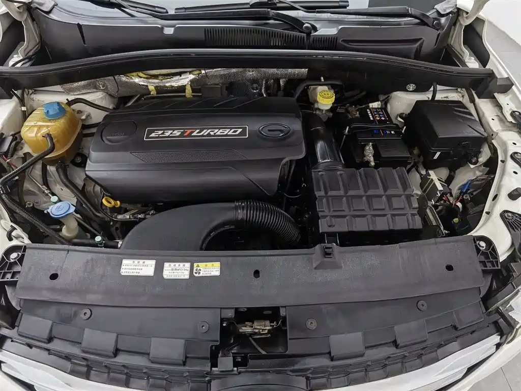 GAC Trumpchi Trumpchi GS4 2016 235T Manual Luxury Edition фото 6
