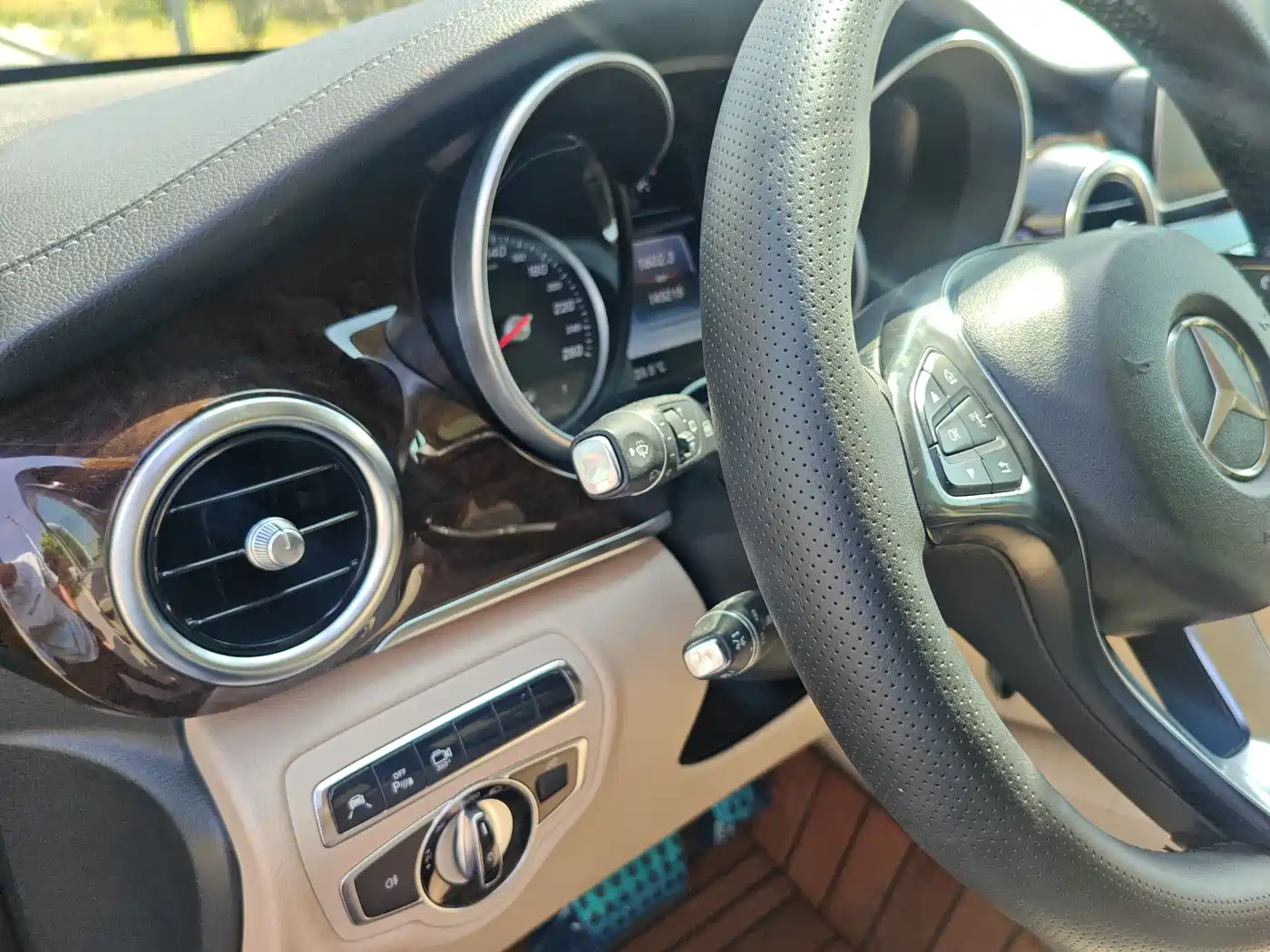 Mercedes-Benz V-Class 2016 V 260 L Premium Long фото 23