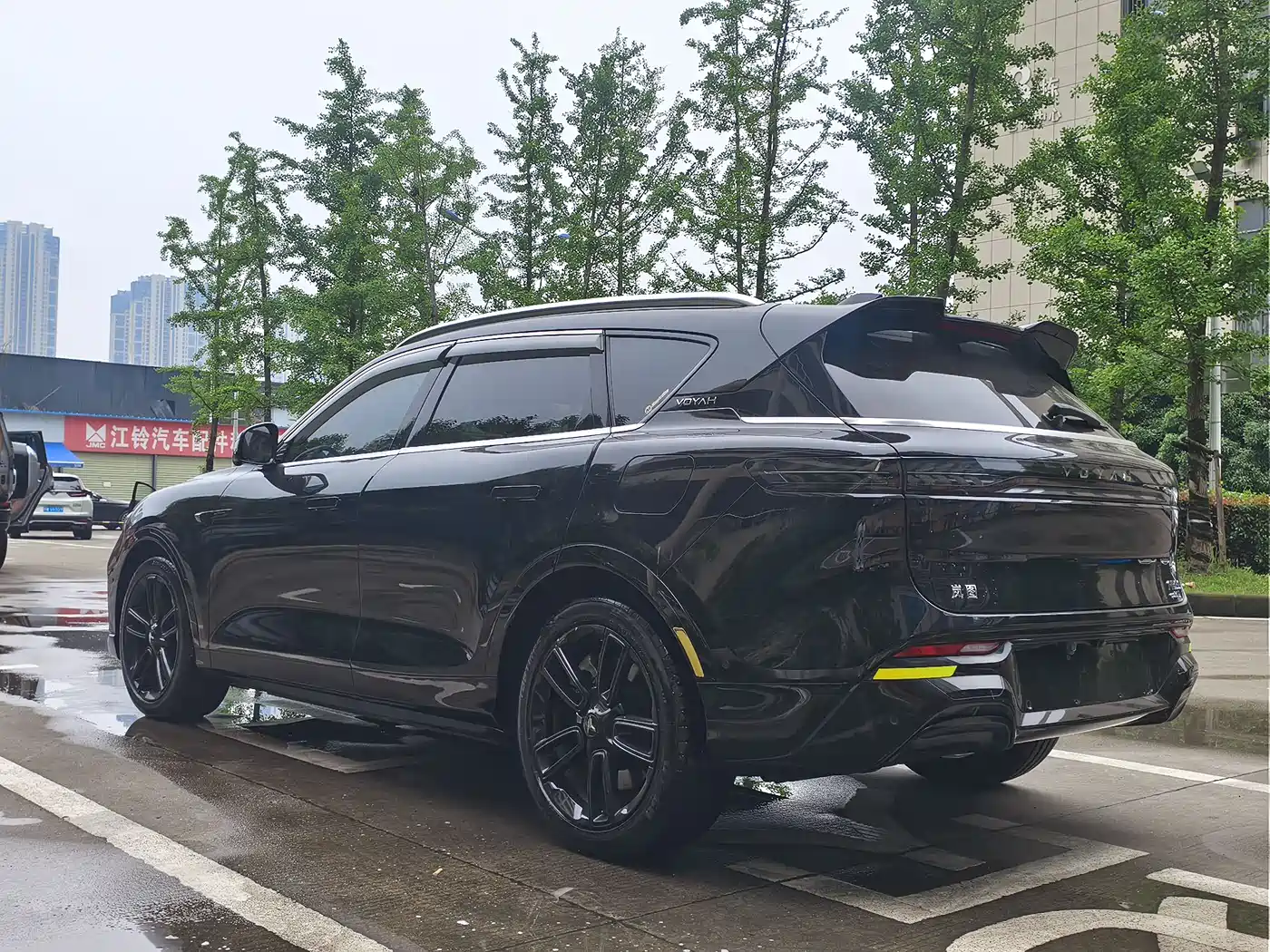 Voyah Auto VOYAH FREE 2024 Ultra Long Range Intelligent Driving Edition фото 7