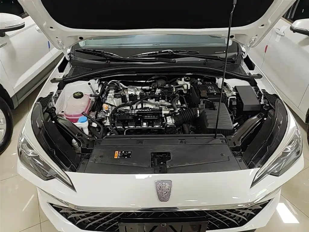ROEWE I5