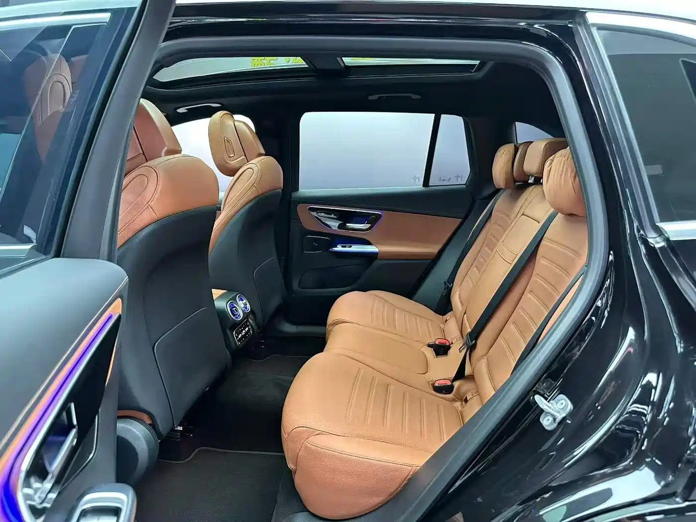 Mercedes-Benz GLC 2024 GLC 300 L 4MATIC Dynamic 5-seater фото 6