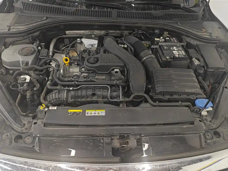 Volkswagen Sagitar 2025 300TSI DSG Surpass Edition фото 10