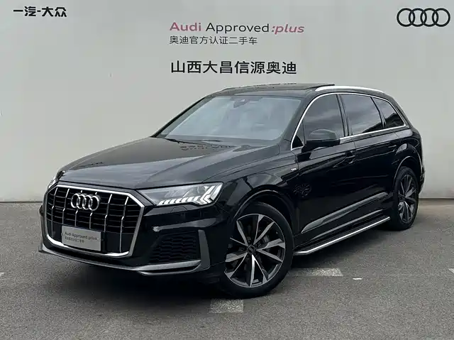 Audi Q7 2023 55 TFSI quattro S line Sport