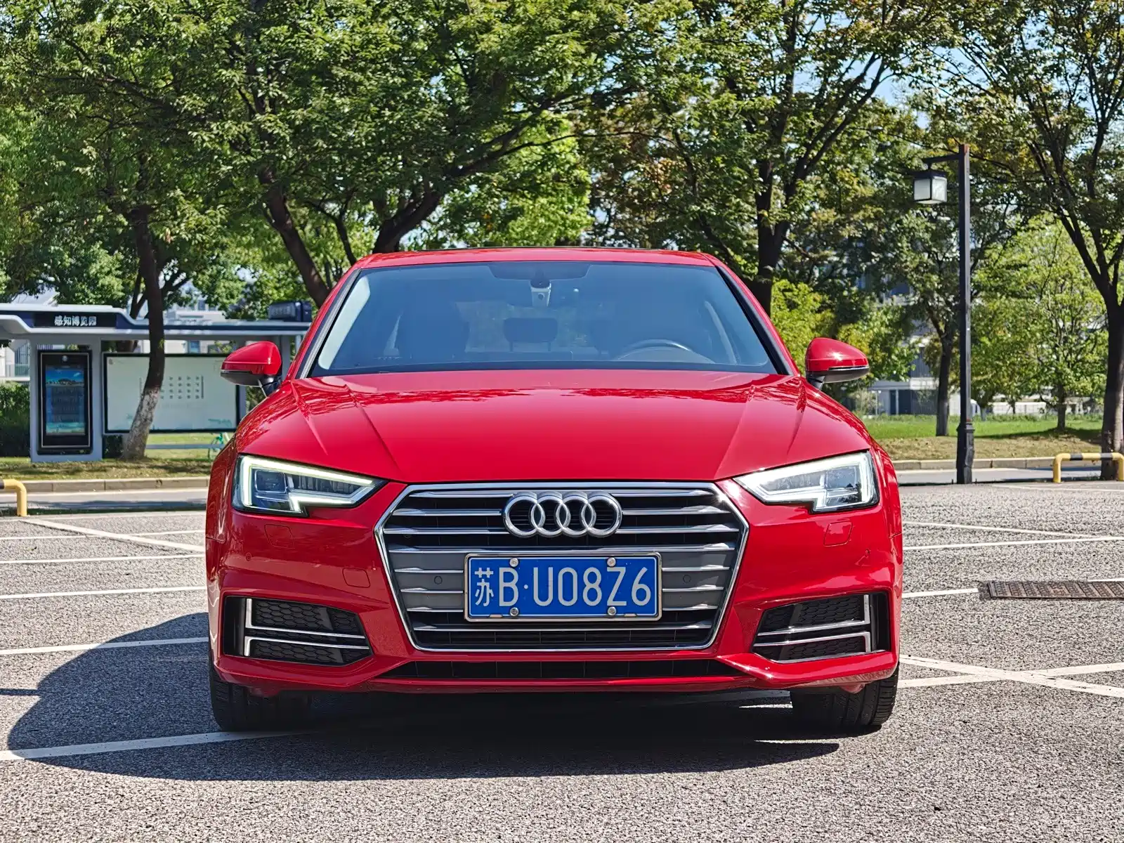 Фото 2 - Audi A4L